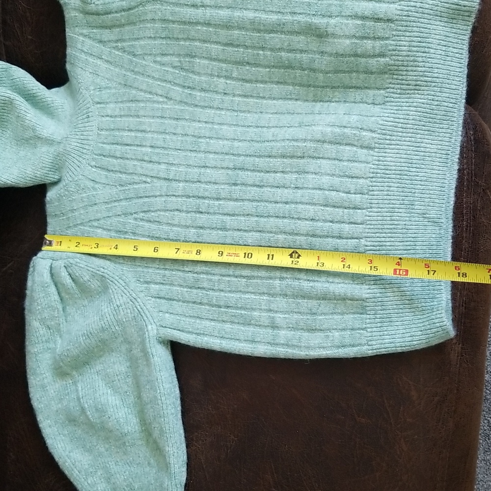 Cute Mango Light Green Princess Puffed Sleeve Barbie Crop Sweater XS - Picture 7 of 11